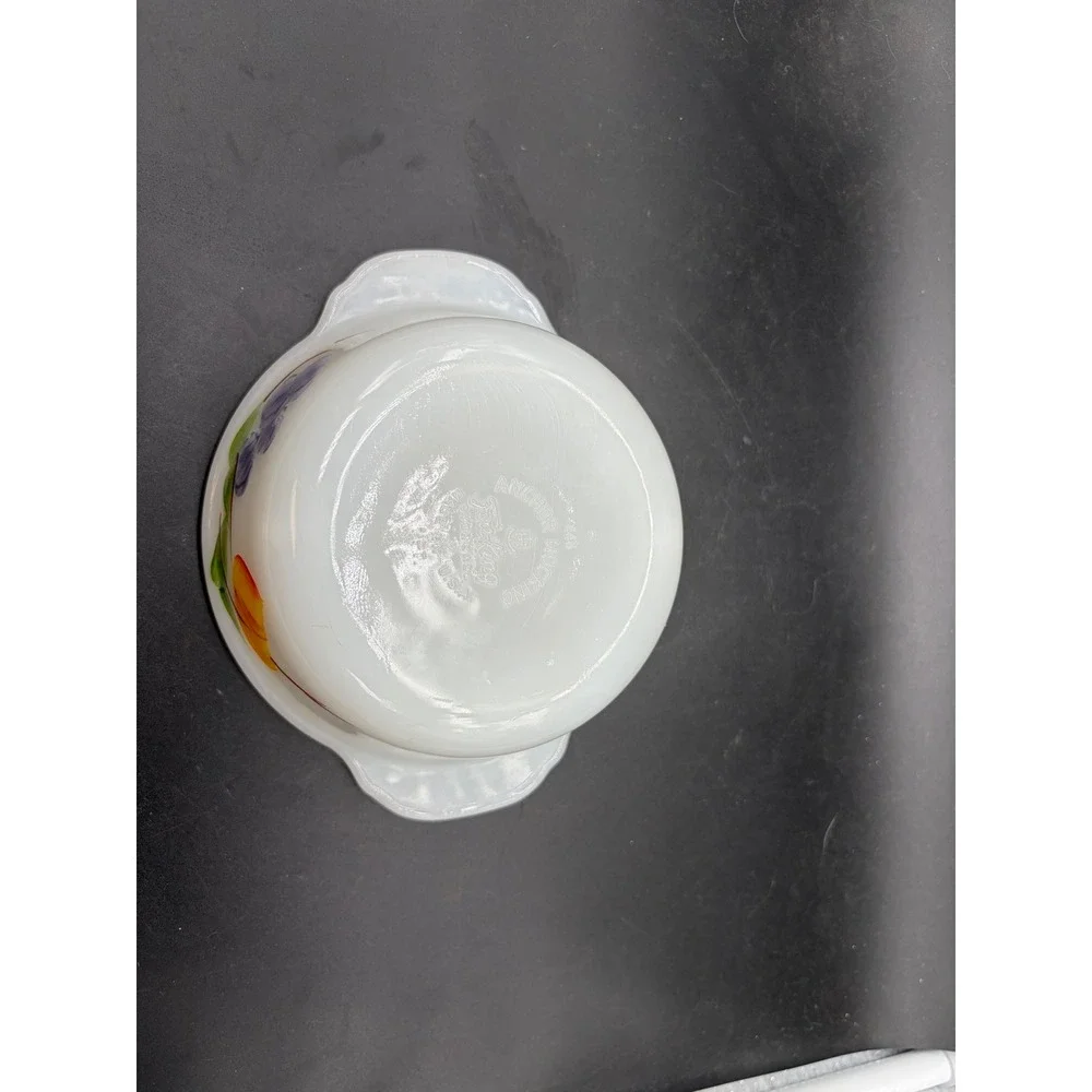 Vintage Anchor Hocking Fire-King Fruit Milk Glass Casserole Dish‎ Bowl